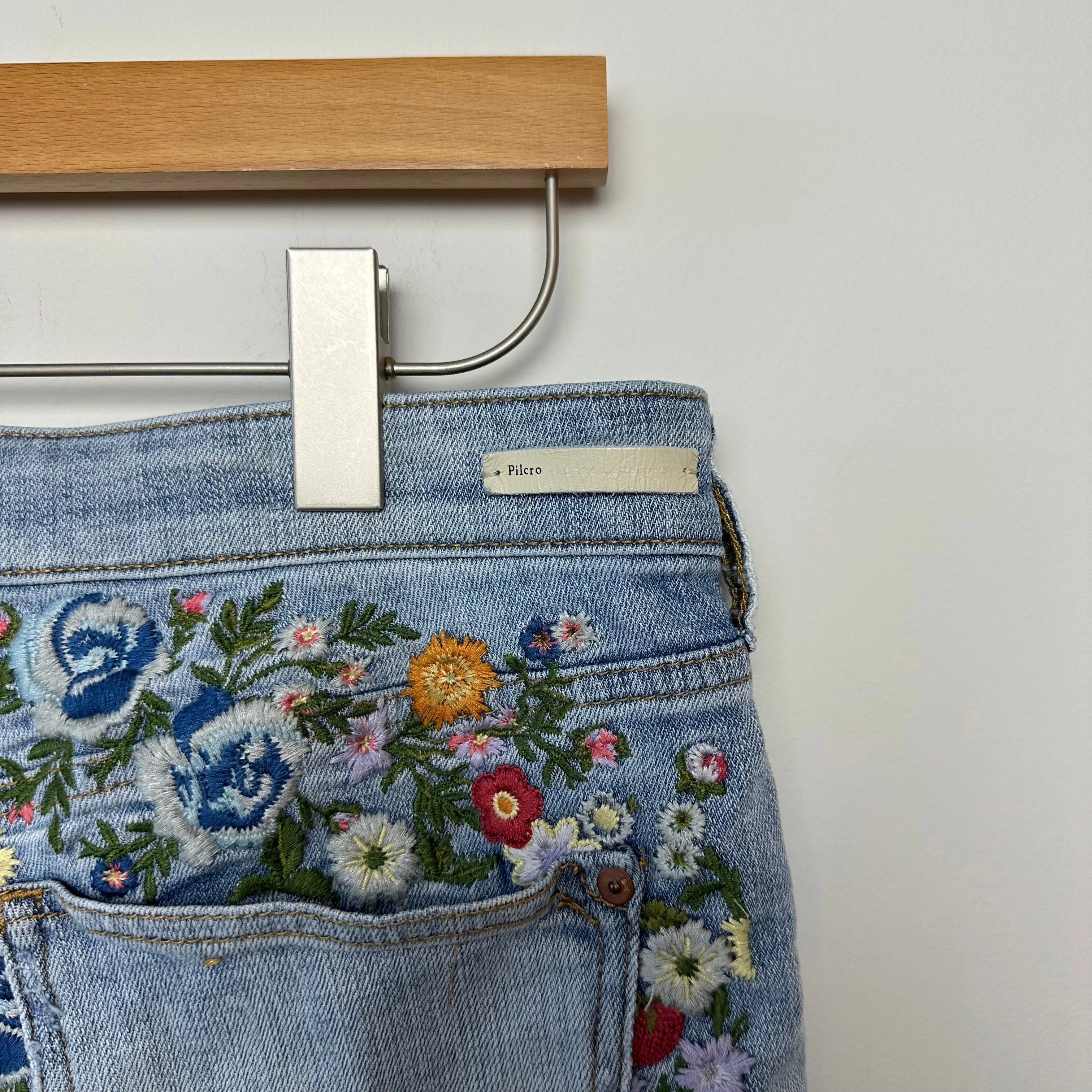 Anthropologie Pilcro and the Letterpress Slim Boyfriend Floral Fruit Embroidered Jean Shorts 27