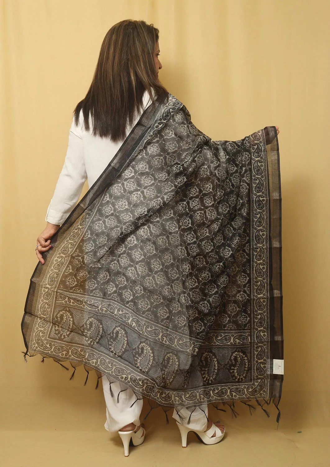Chic Block Print Black Chanderi Silk Dupatta for Fashionable Look