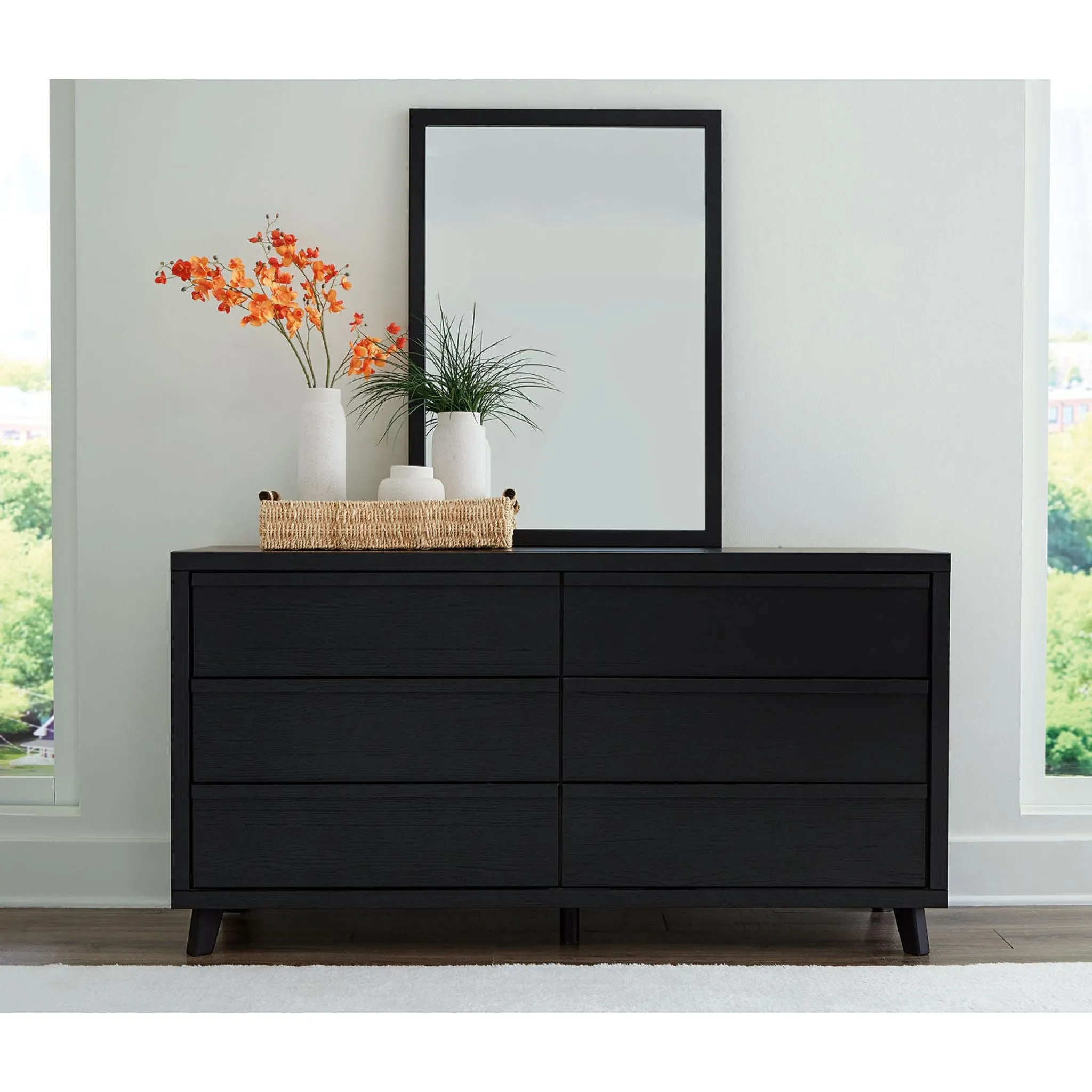 Danziar Dresser and Mirror