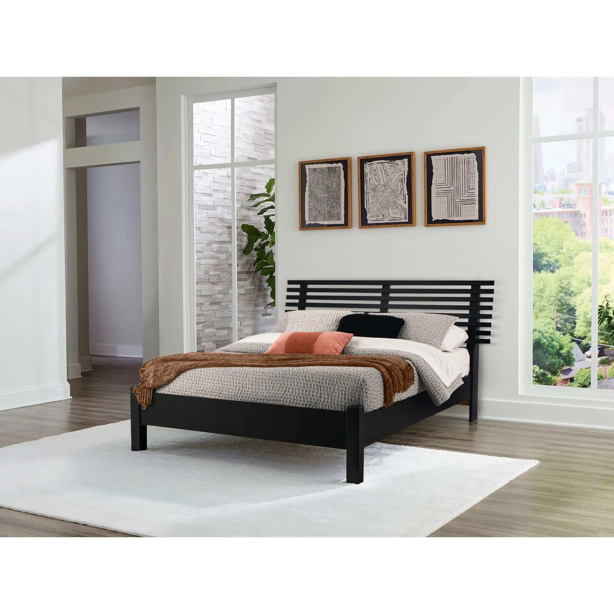 Danziar Slat Platform Bed - Black