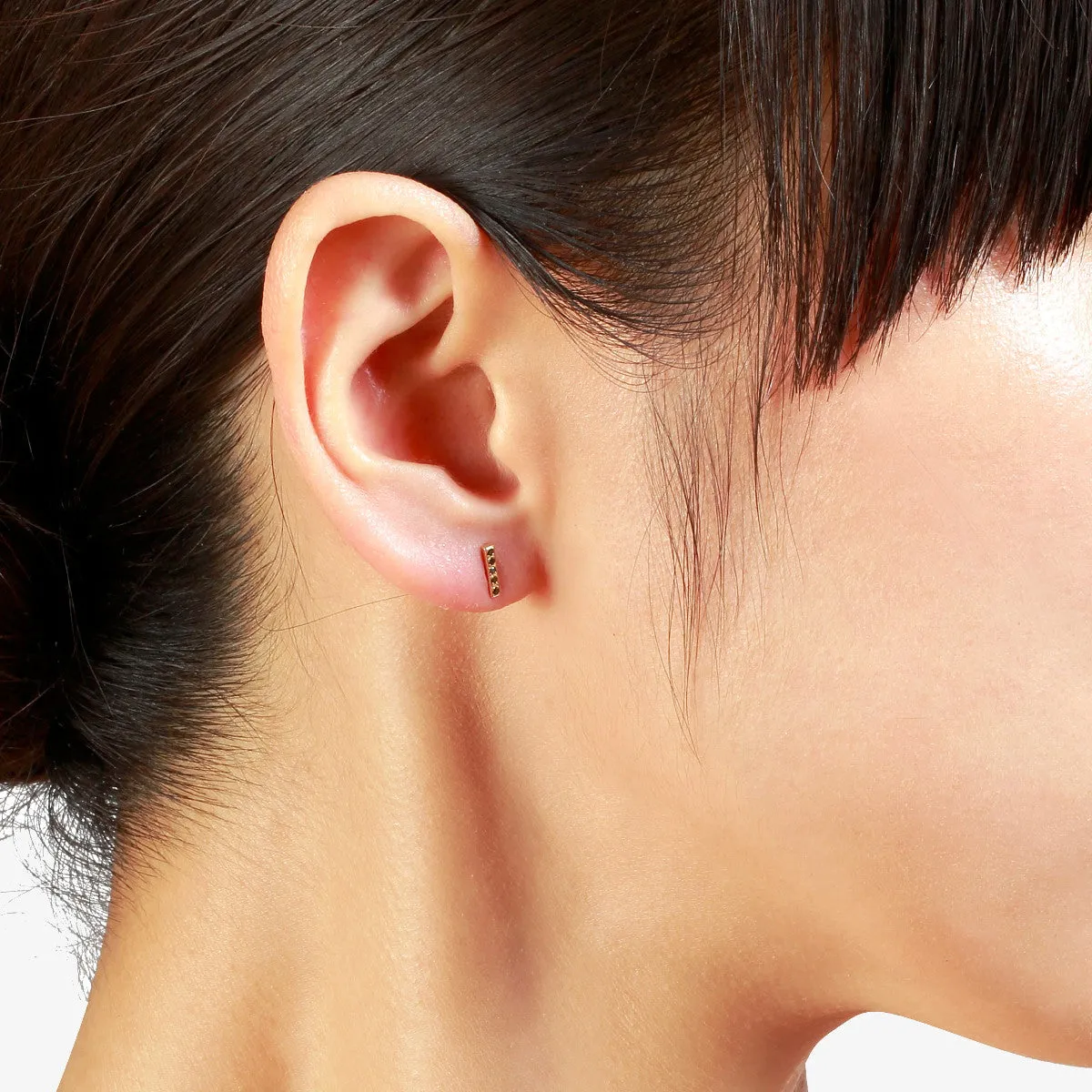 E0718BK | Black Diamond Bar Earrings