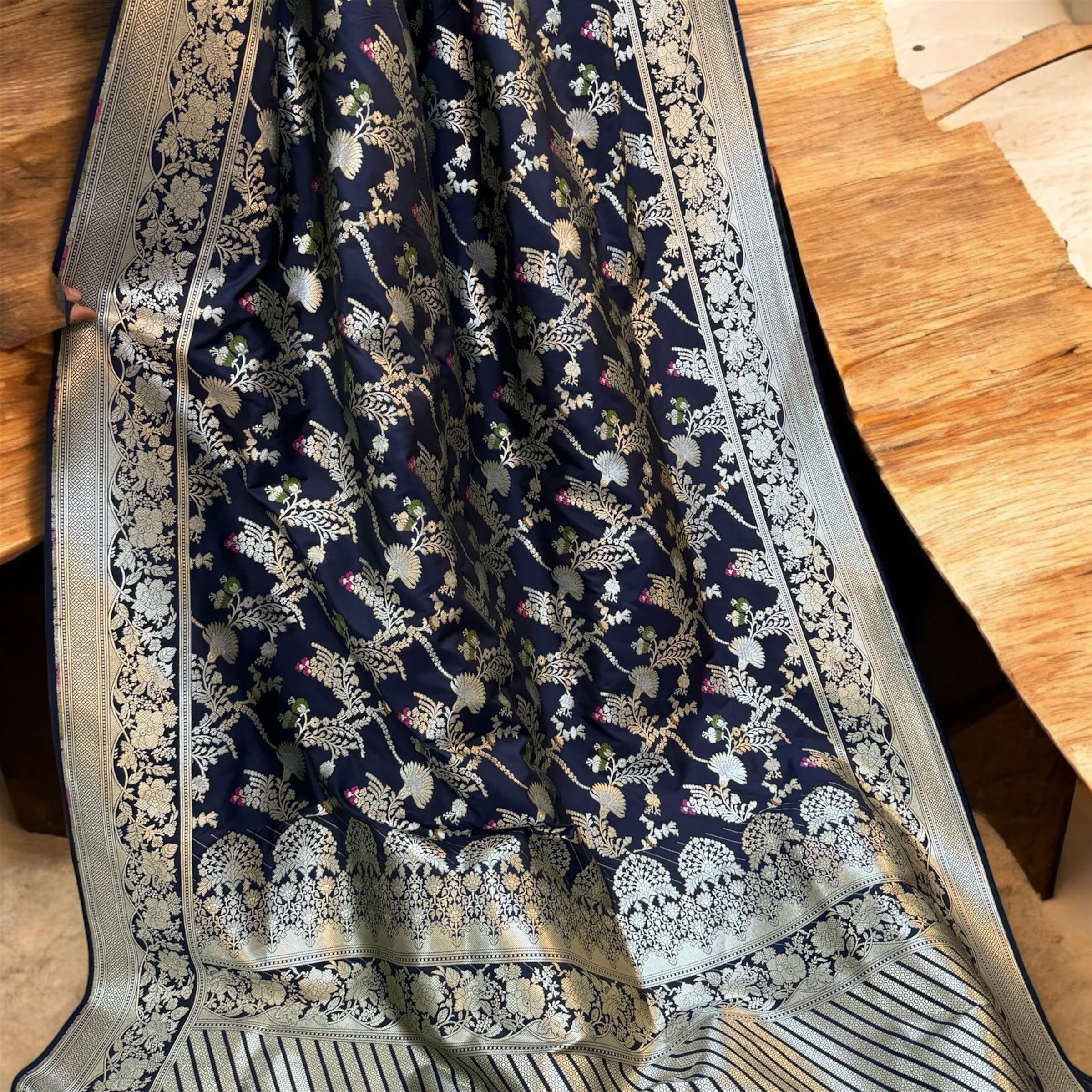 Exquisite Navy Blue Pure Katan Silk Saree Banarasi Saree