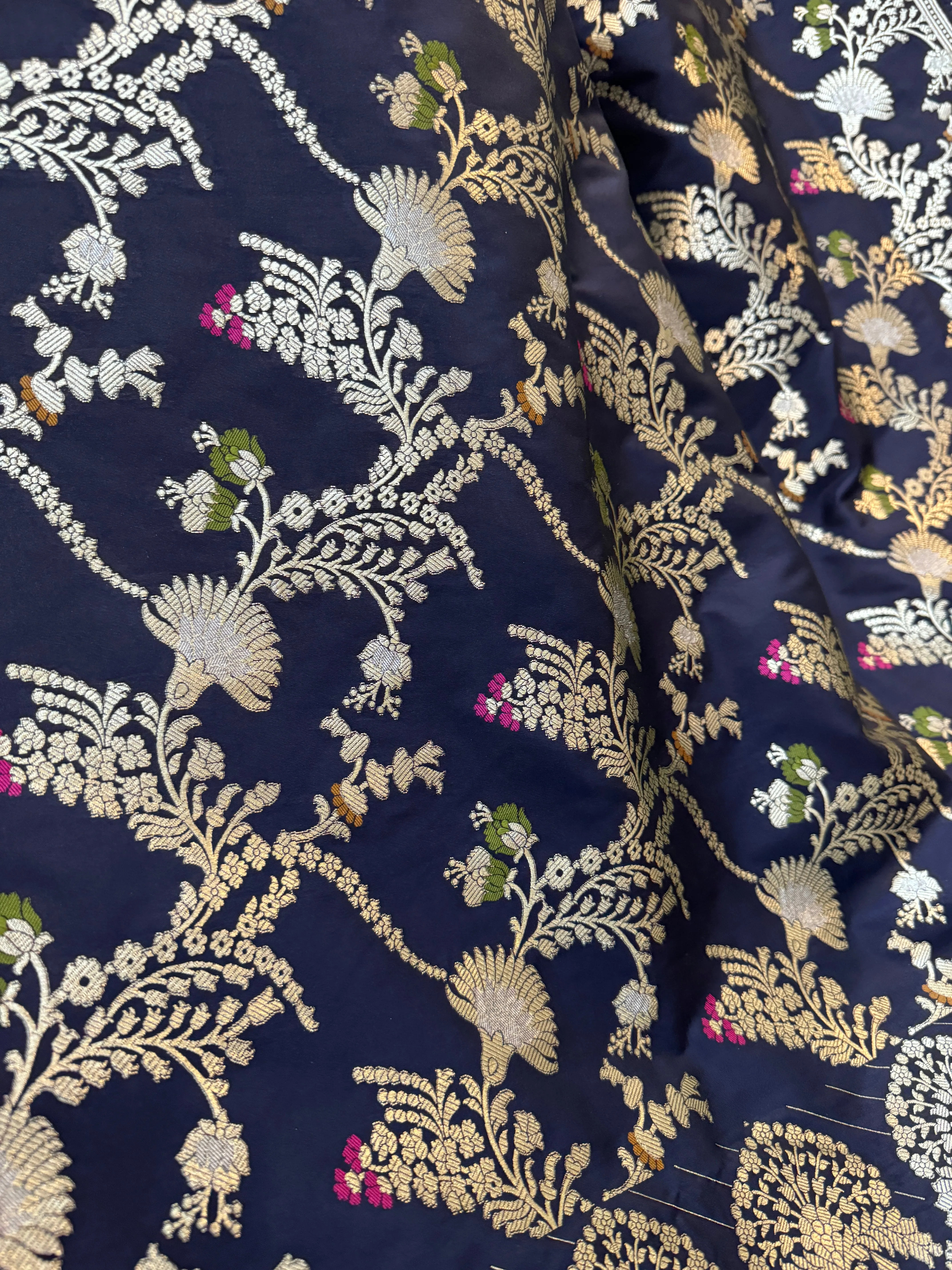 Exquisite Navy Blue Pure Katan Silk Saree Banarasi Saree