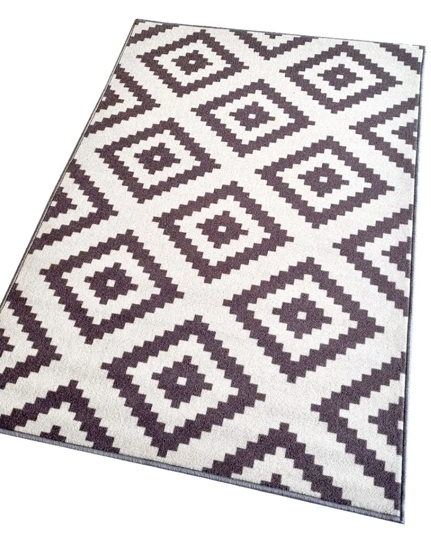 Jacquard Pattern Anti-Slip Nylon Area Rug | 3 x 5 Ft