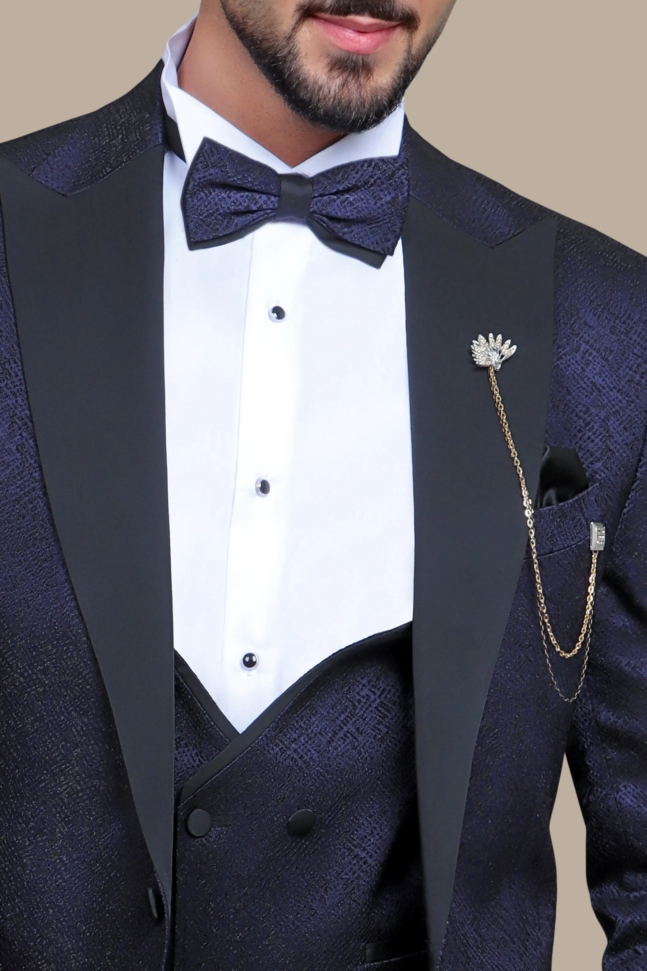 Navy Elegance: Tuxedo Peak Pattern in 4-Piece Shiny Set