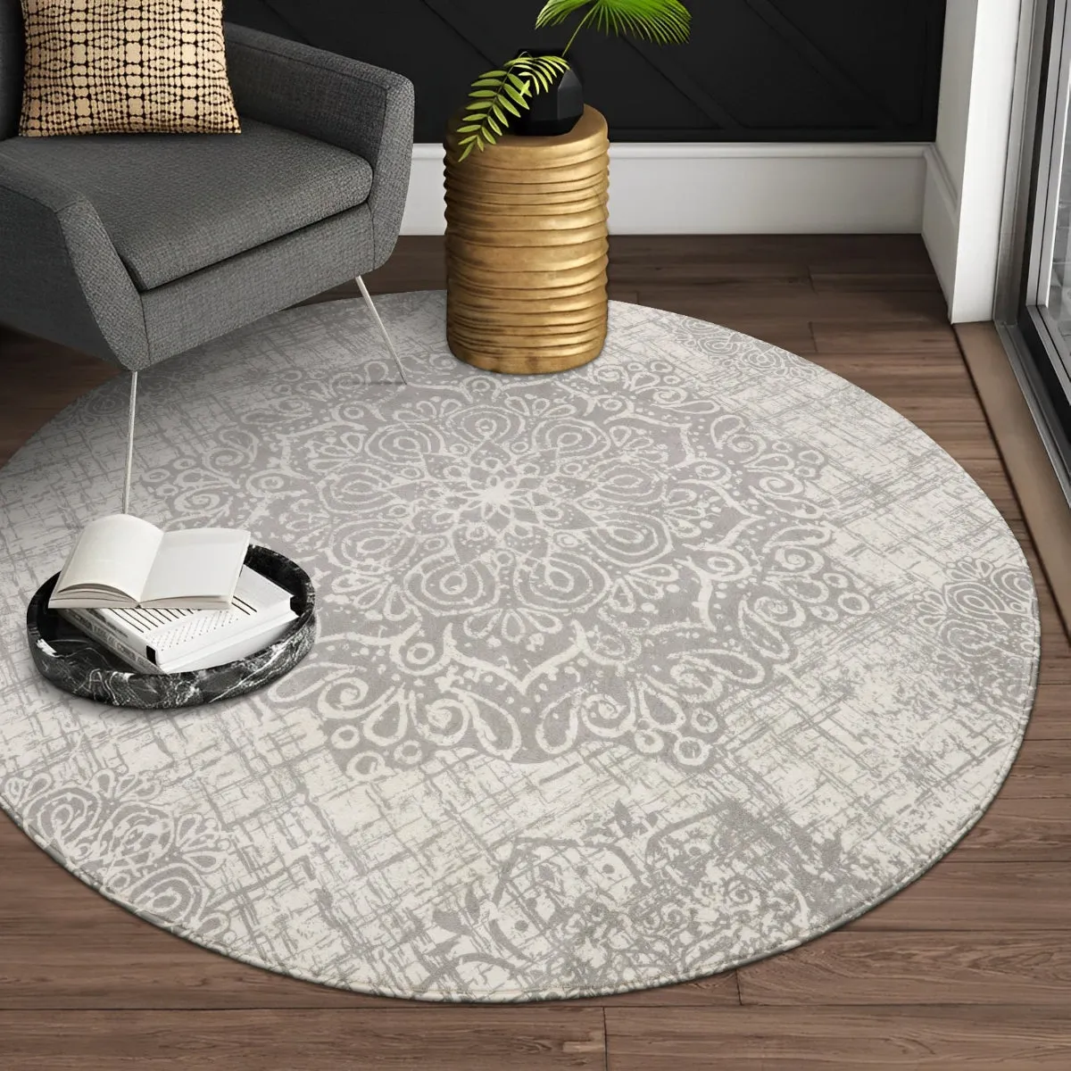 Oriane Vintage Medallion Area Rug