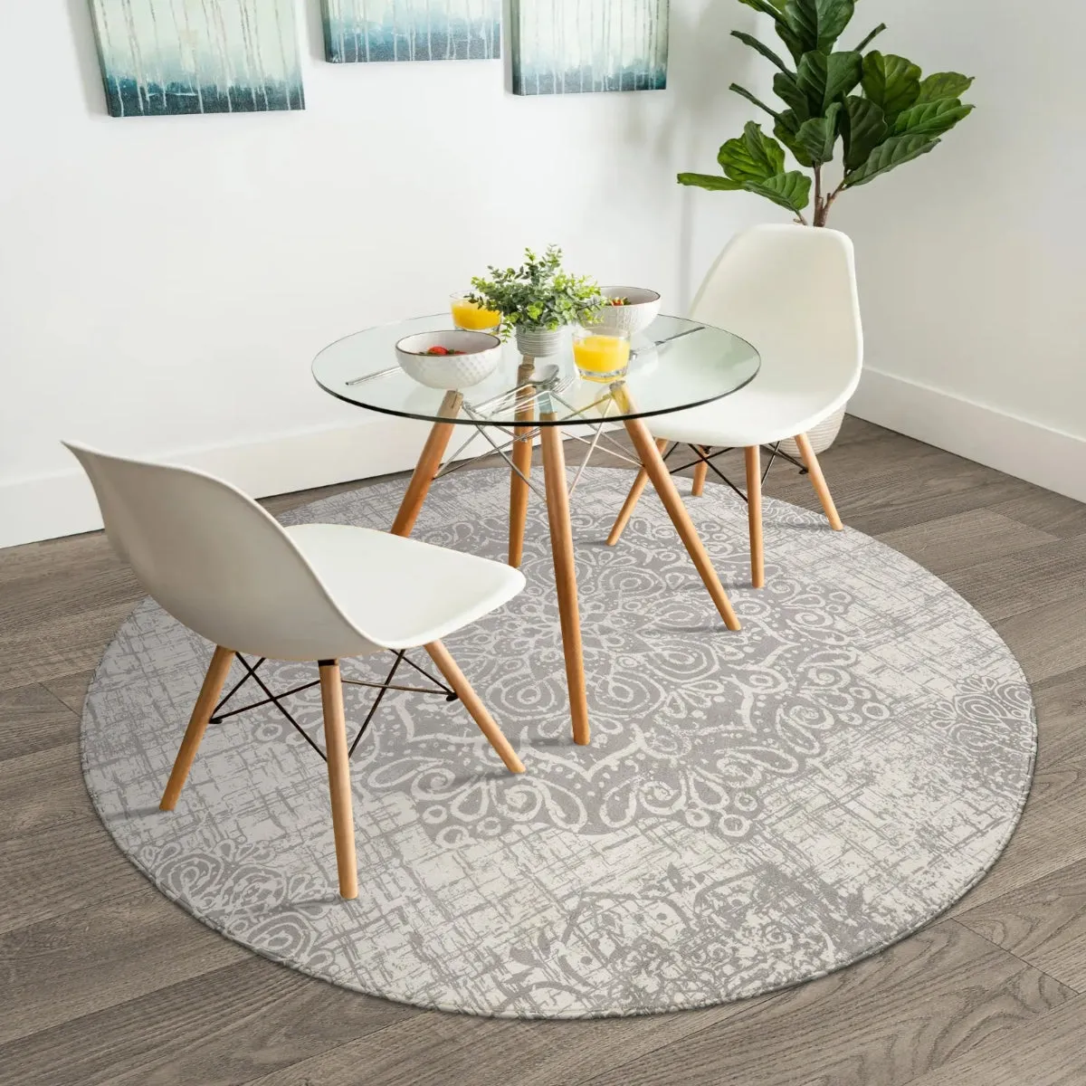 Oriane Vintage Medallion Area Rug