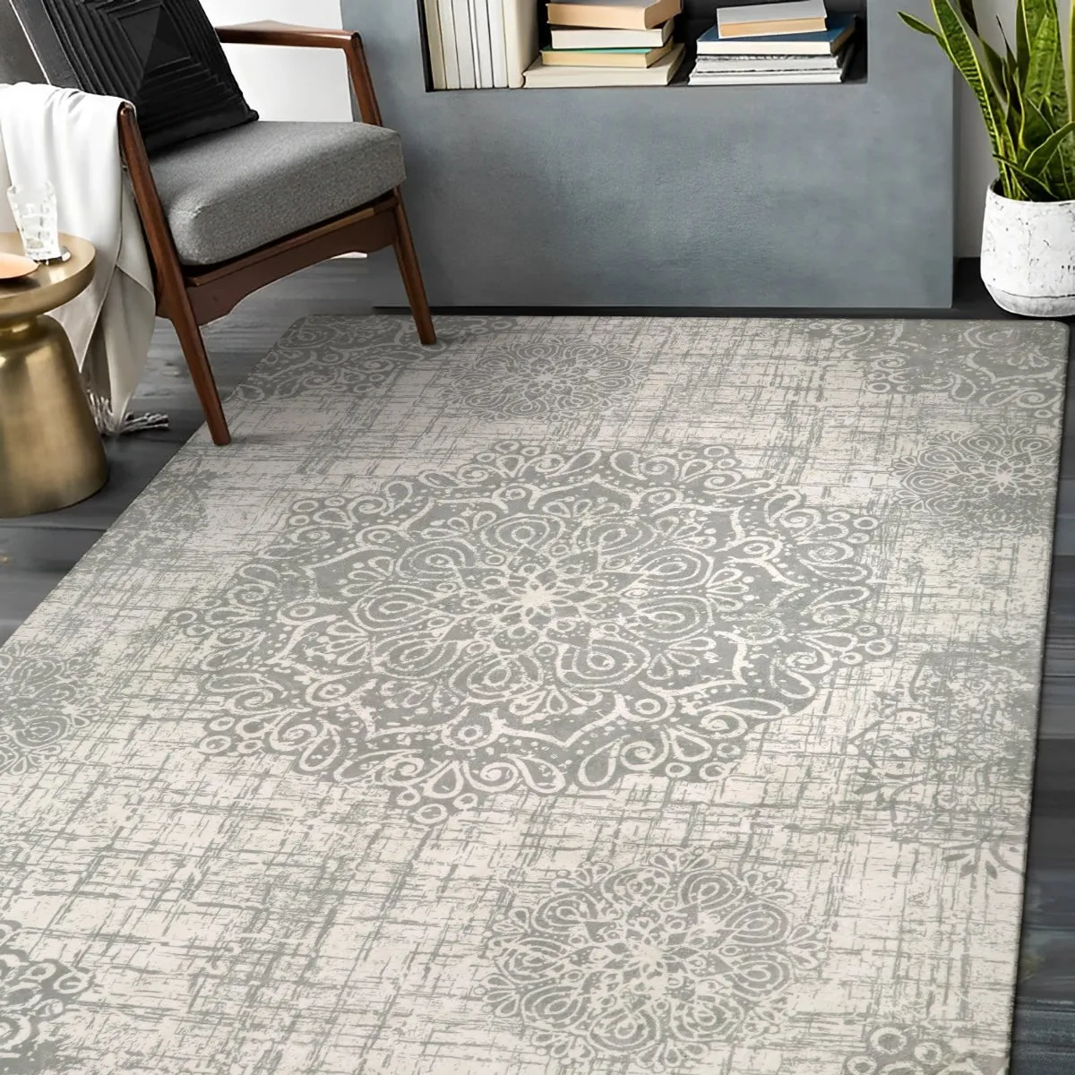 Oriane Vintage Medallion Area Rug