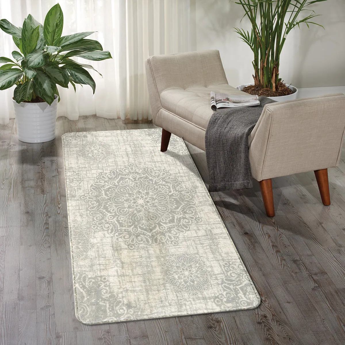 Oriane Vintage Medallion Area Rug