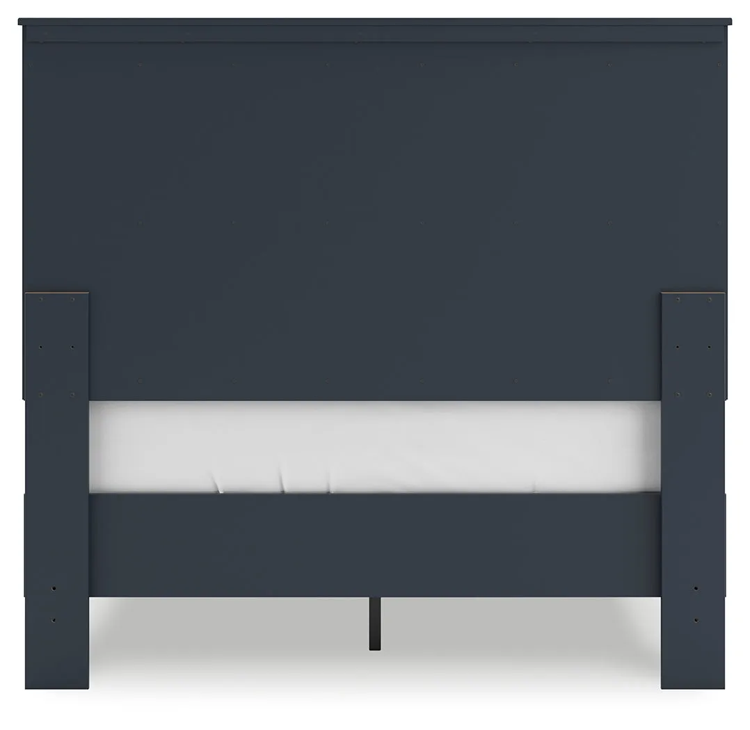 Simmenfort Full Panel Headboard with Dresser and 2 Nightstands in Navy Blue