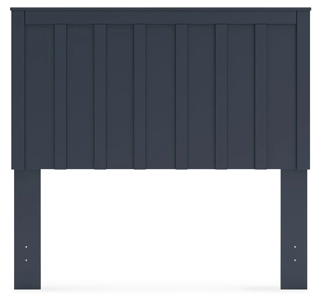 Simmenfort Full Panel Headboard with Dresser and 2 Nightstands in Navy Blue