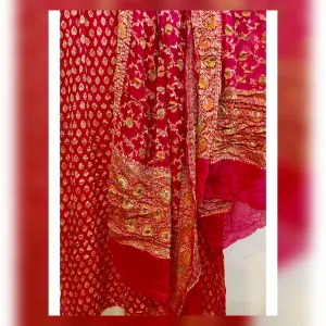 Vibrant Hand Brush Dye Hot Pink 3 pcs Khaddi Georgette Banarasi Dress Material