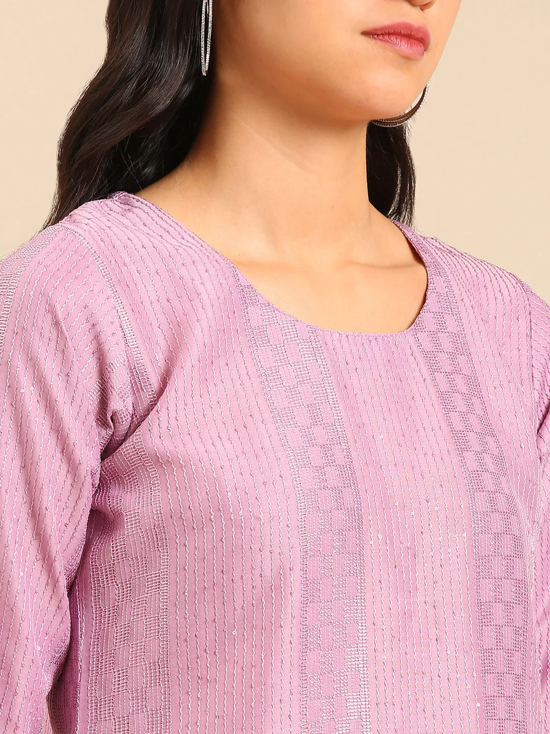 Women's Lavender Embroidered Kurta Set